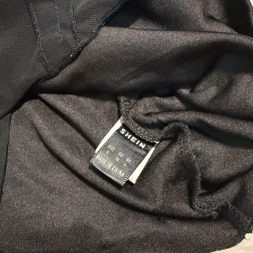 Black One Shoulder Ruched Top - Picture 3 of 3
